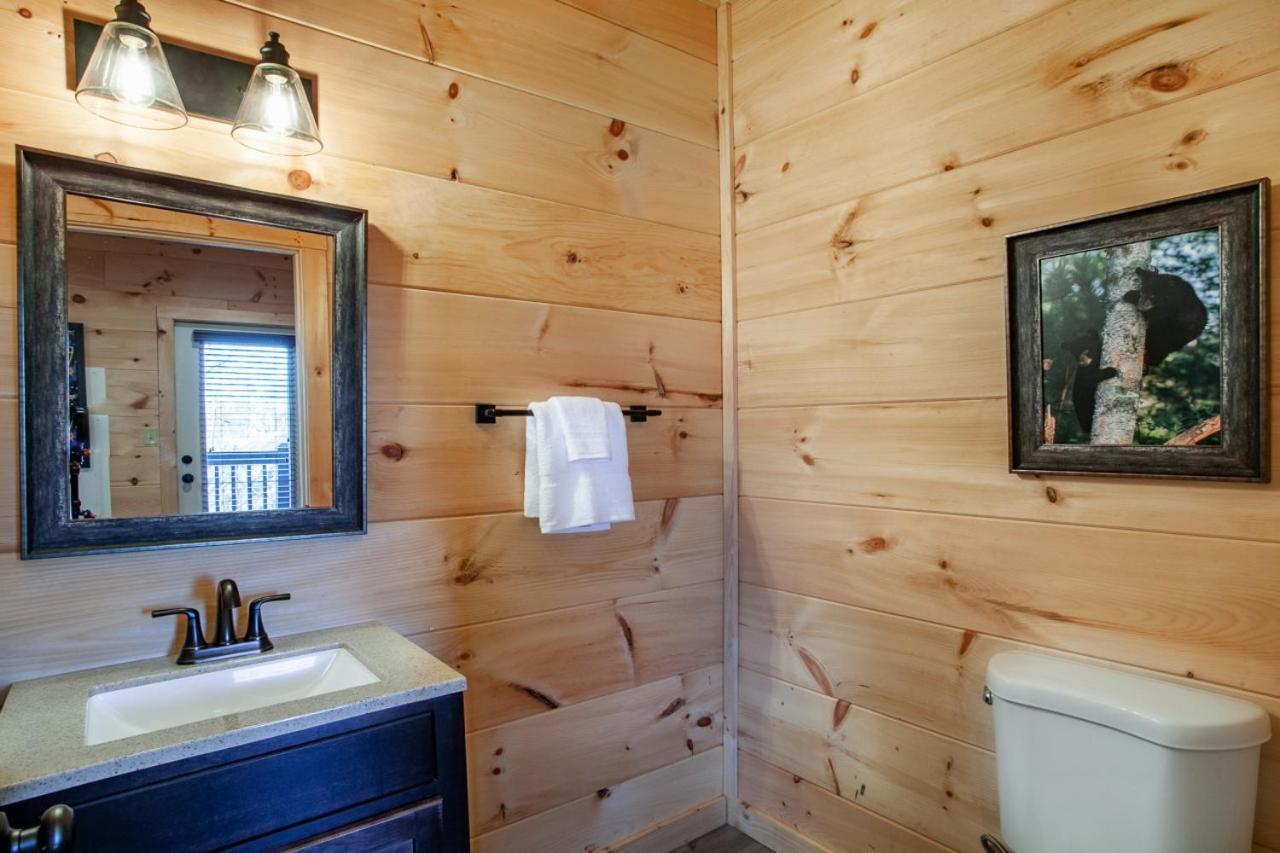 Brand New Build Cozy Cottage With Mountain View Gatlinburg Exterior photo