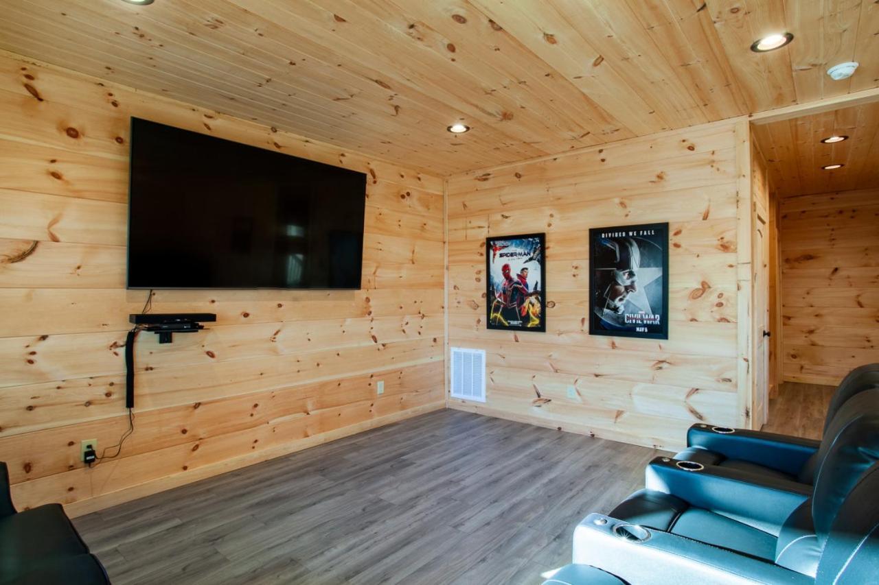 Brand New Build Cozy Cottage With Mountain View Gatlinburg Exterior photo