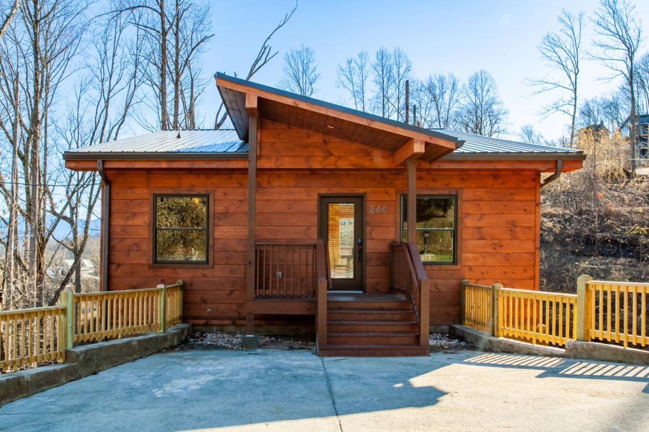 Brand New Build Cozy Cottage With Mountain View Gatlinburg Exterior photo