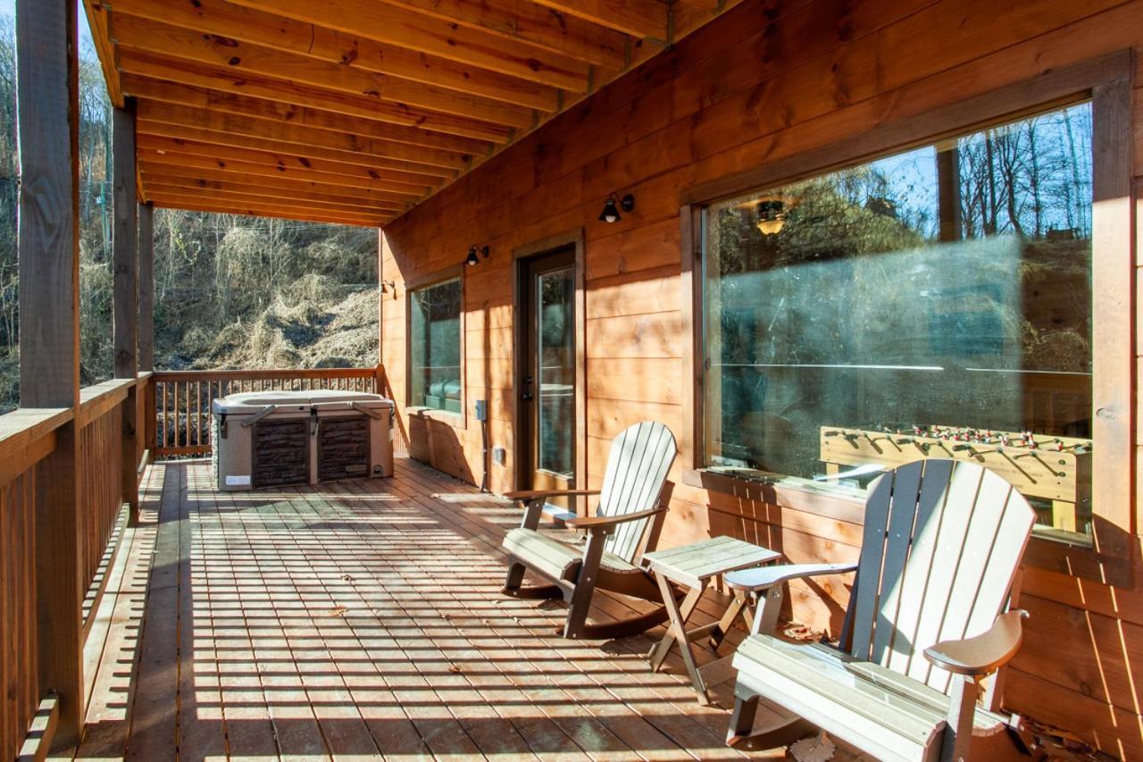Brand New Build Cozy Cottage With Mountain View Gatlinburg Exterior photo