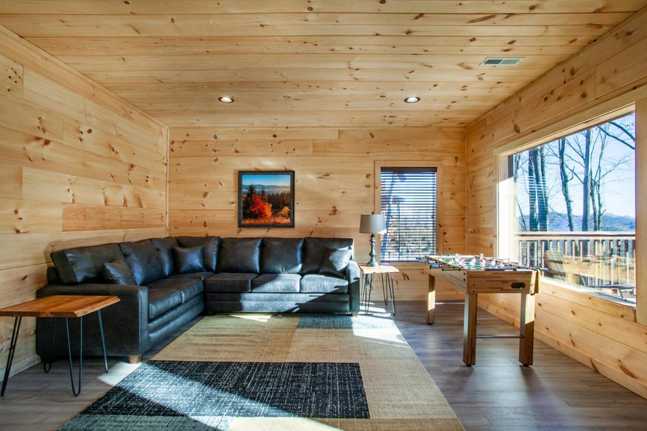 Brand New Build Cozy Cottage With Mountain View Gatlinburg Exterior photo